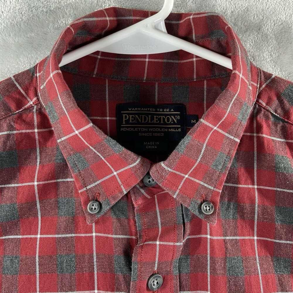 Pendleton Shirt Men's Medium Button Down Red Plai… - image 3